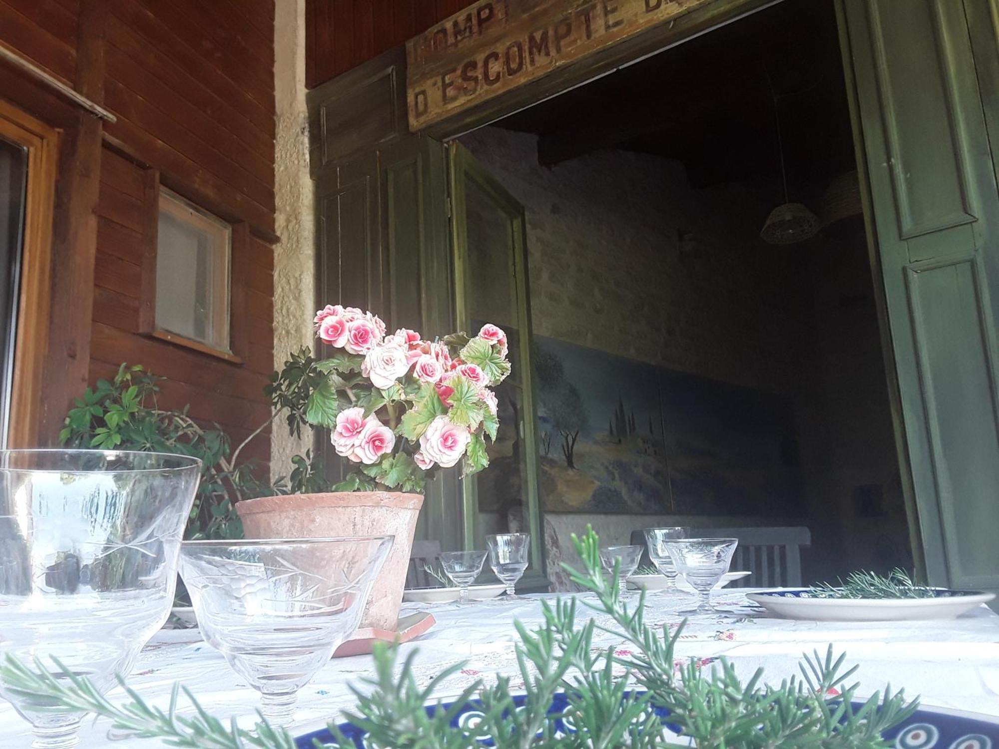 Bed and Breakfast Bastida De Beata Noailles  Екстер'єр фото