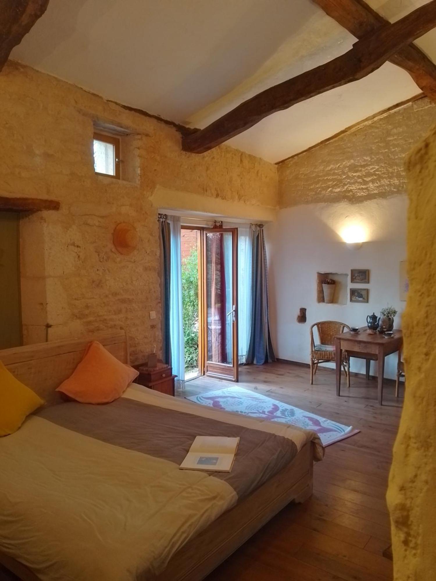 Bed and Breakfast Bastida De Beata Noailles  Екстер'єр фото