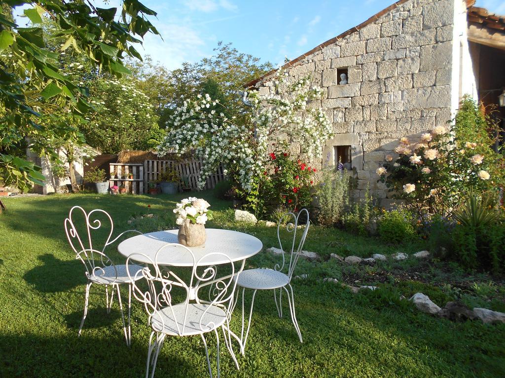 Bed and Breakfast Bastida De Beata Noailles  Екстер'єр фото