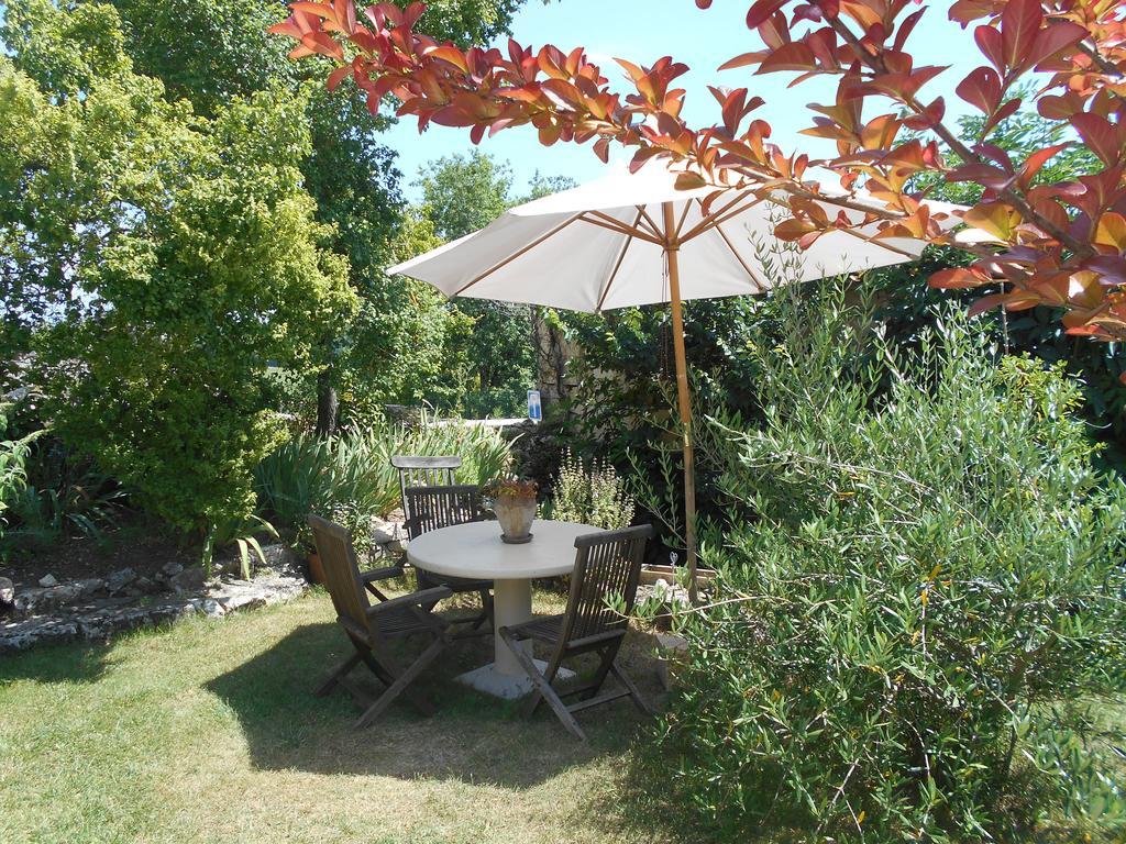 Bed and Breakfast Bastida De Beata Noailles  Екстер'єр фото